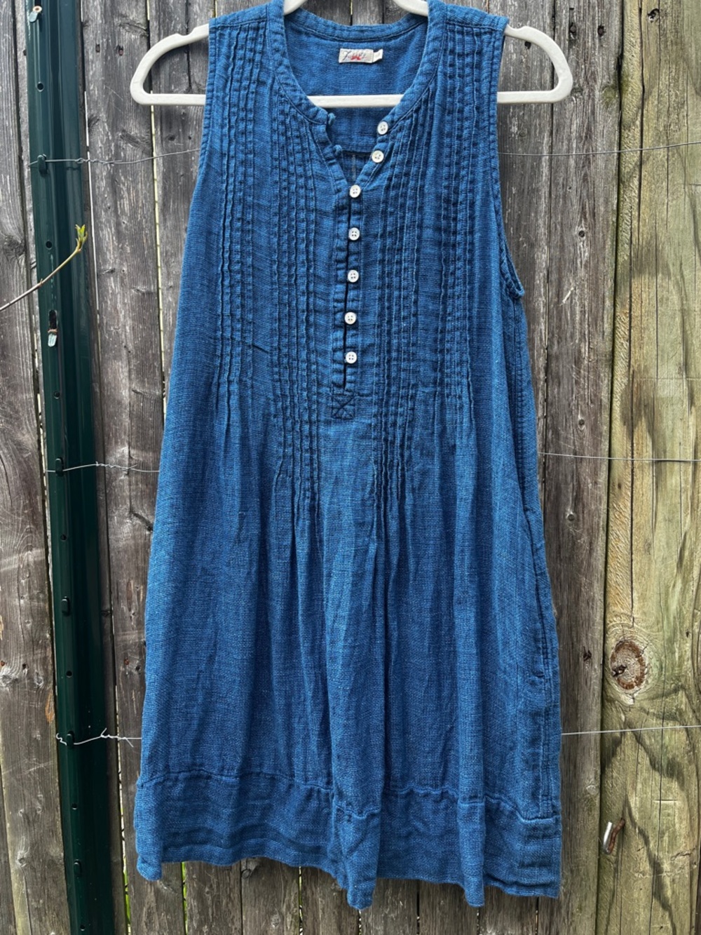Faherty Isha dress, blue linen